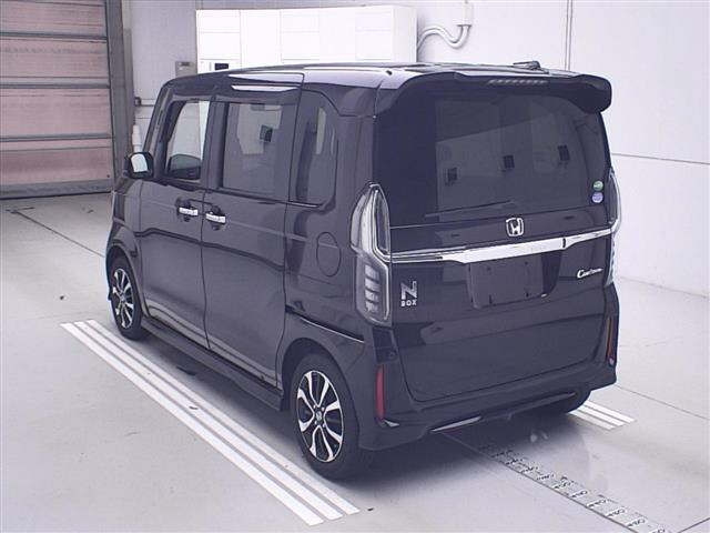 HONDA N BOX 2018