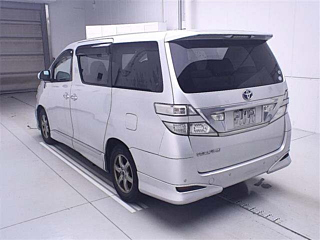 TOYOTA VELLFIRE 2008