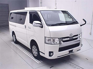 TOYOTA HIACE VAN 2019