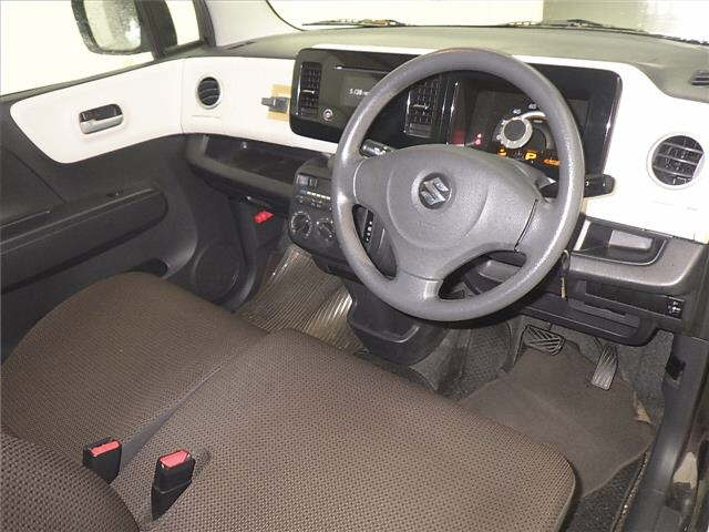 SUZUKI MRWAGON 2011