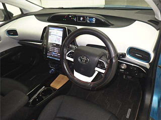 TOYOTA PRIUS PHV 2017