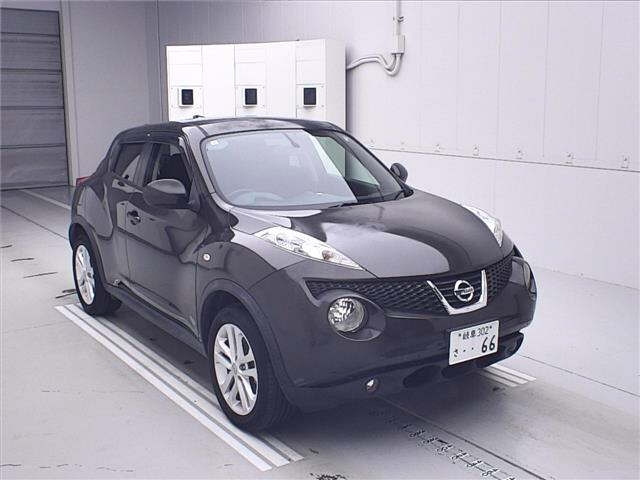 NISSAN JUKE 2013