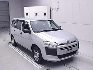 TOYOTA PROBOX 2018
