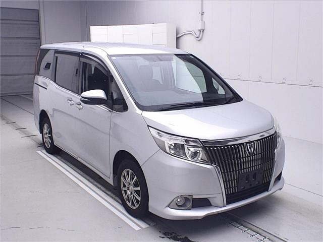 TOYOTA ESQUIRE 2014