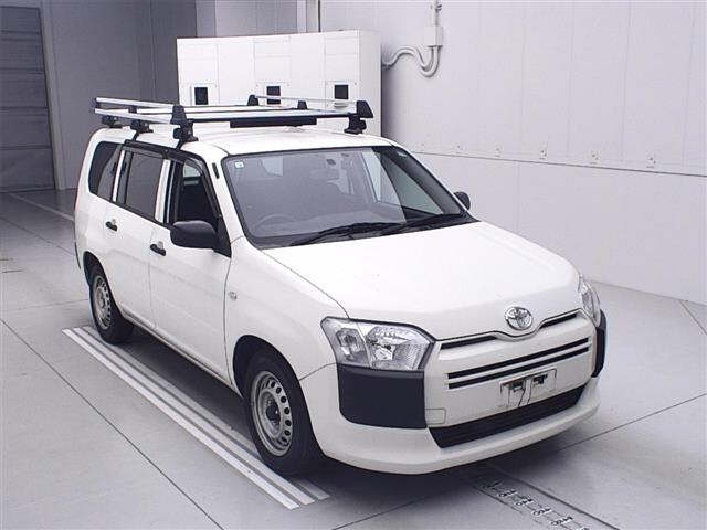 TOYOTA PROBOX 2020