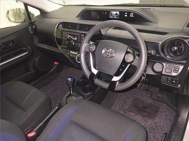 TOYOTA AQUA 2020