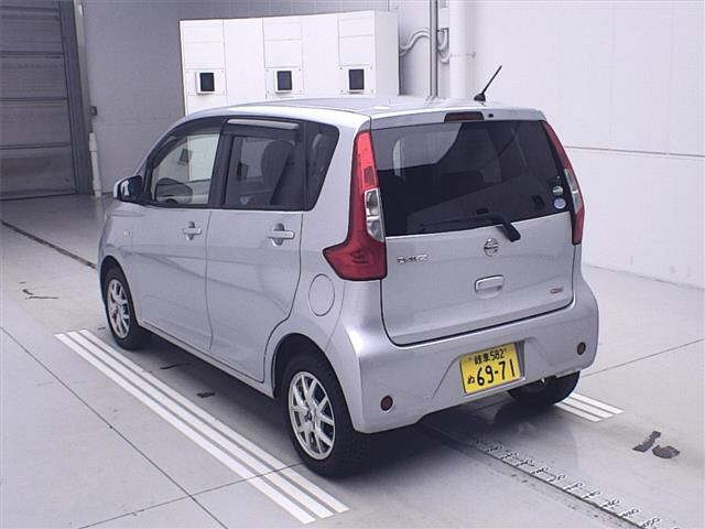 NISSAN DAYZ 2017