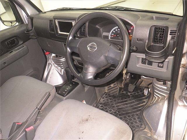 NISSAN CLIPPER VAN 2011
