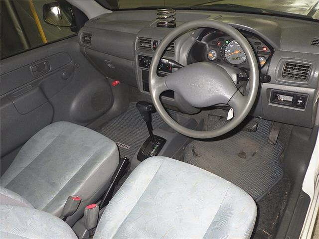 MITSUBISHI MINICA 2008