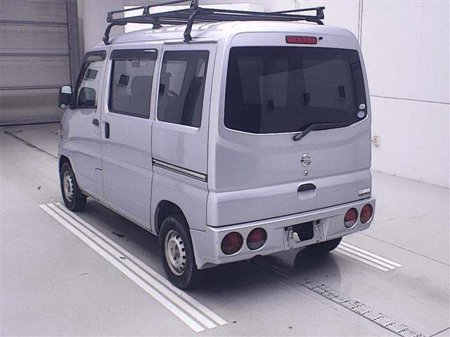 NISSAN CLIPPER VAN 2011