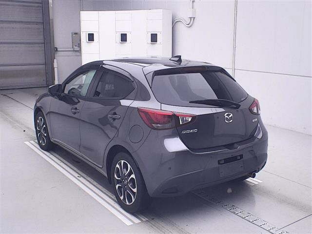 MAZDA DEMIO 2018