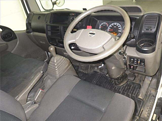 NISSAN ATLAS 2017