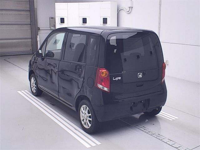 HONDA LIFE 2010