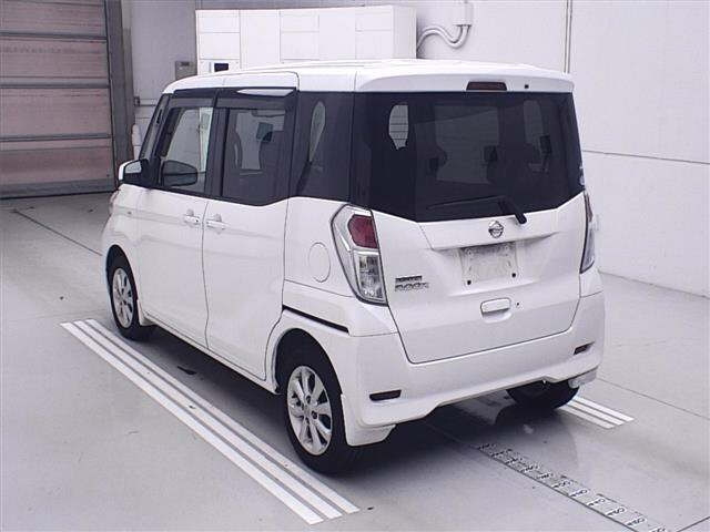 NISSAN DAYZ ROOX 2017