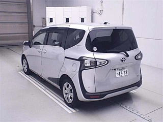 TOYOTA SIENTA 2022