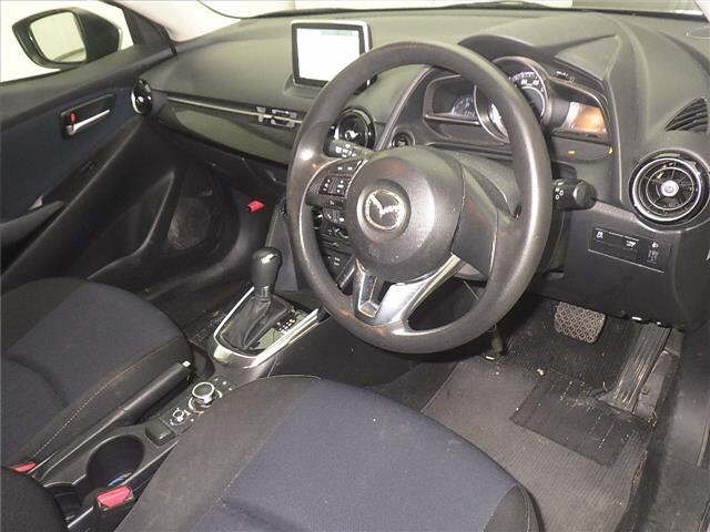 MAZDA DEMIO 2014