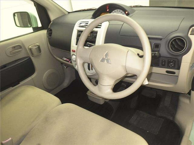 MITSUBISHI EK WAGON 2012