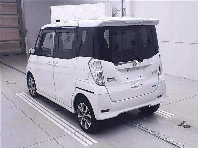 NISSAN DAYZ ROOX 2014