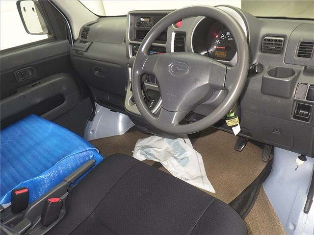 DAIHATSU HIJET VAN 2017