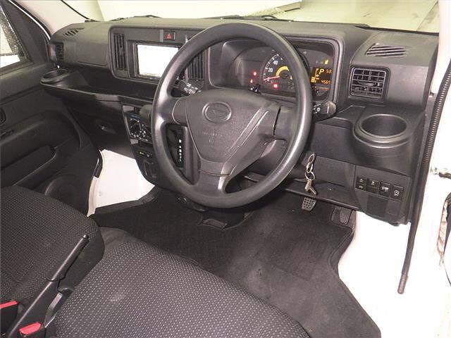DAIHATSU HIJET VAN 2019