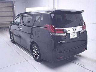 TOYOTA ALPHARD 2015