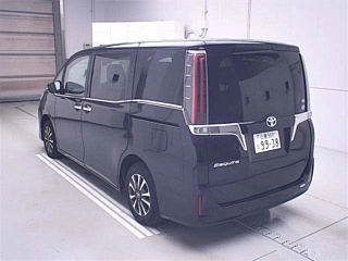 TOYOTA ESQUIRE 2017