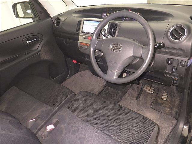 DAIHATSU TANTO 2012