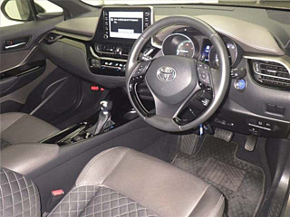 TOYOTA C-HR 2020