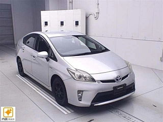 TOYOTA PRIUS 2013