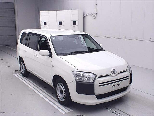 TOYOTA PROBOX 2020