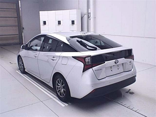 TOYOTA PRIUS 2020