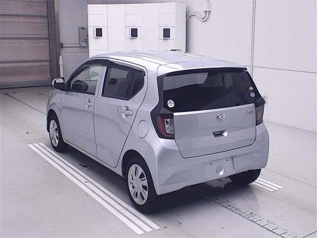 DAIHATSU MIRA E S 2020