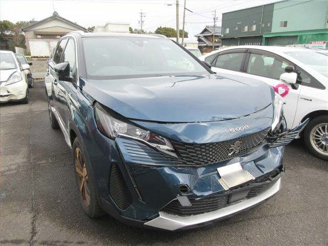 PEUGEOT 5008 2023