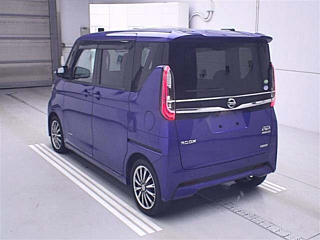 NISSAN ROOX 2021