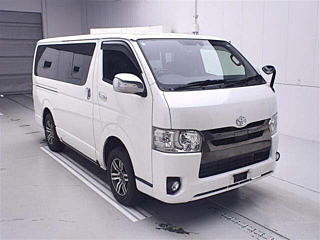 TOYOTA HIACE VAN 2020