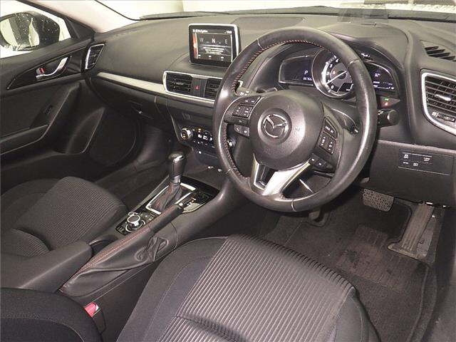 MAZDA AXELA 2015