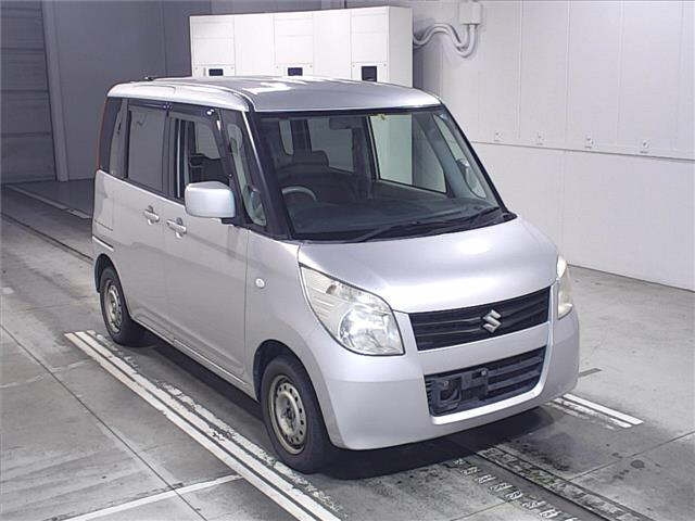 SUZUKI PALETTE 2011