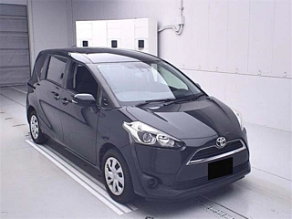 TOYOTA SIENTA 2016
