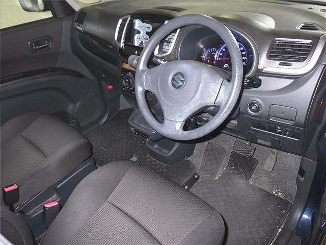 SUZUKI SOLIO 2011