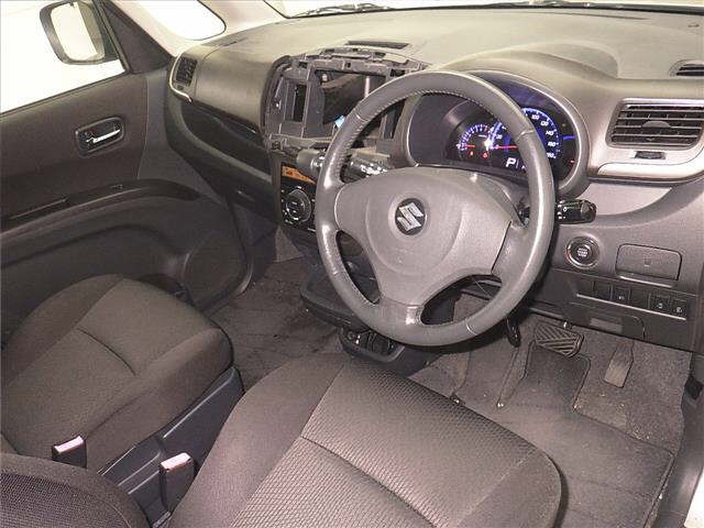 SUZUKI SOLIO 2011