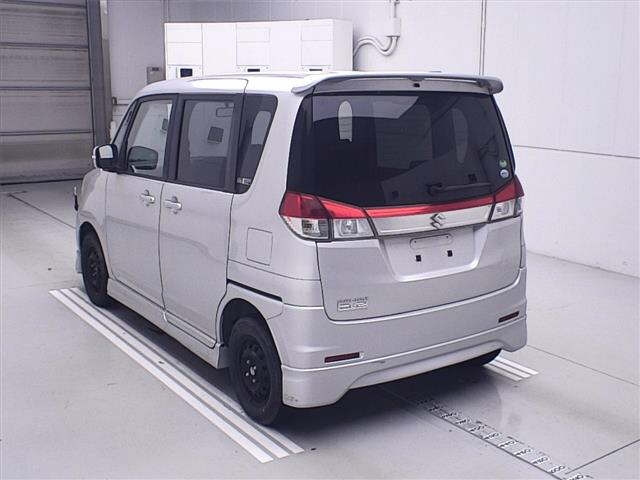 SUZUKI SOLIO 2011