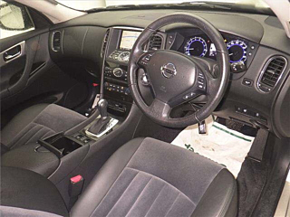 NISSAN SKYLINE CROSSOVER 2011