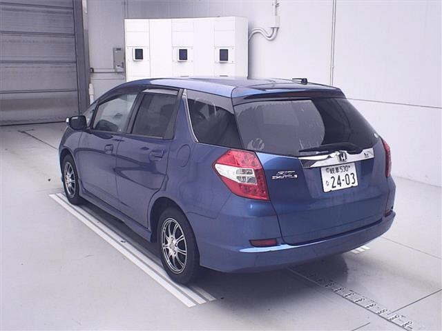HONDA FIT SHUTTLE 2011