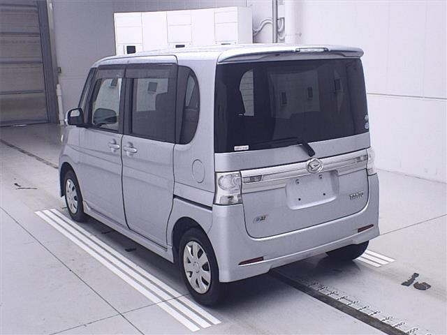 DAIHATSU TANTO 2013