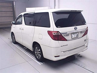 TOYOTA ALPHARD 2011