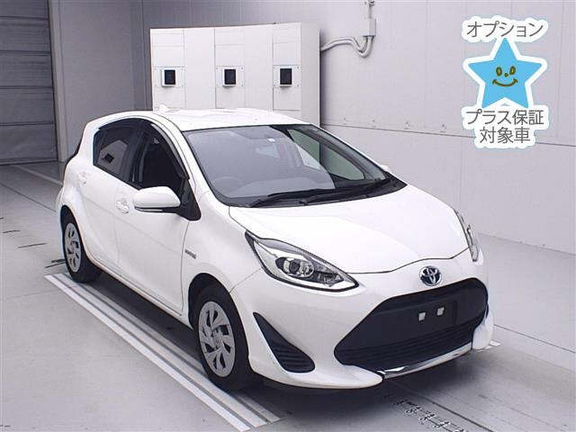 TOYOTA AQUA 2020