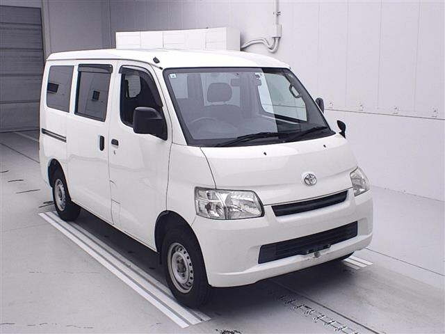 TOYOTA TOWN ACE VAN 2019