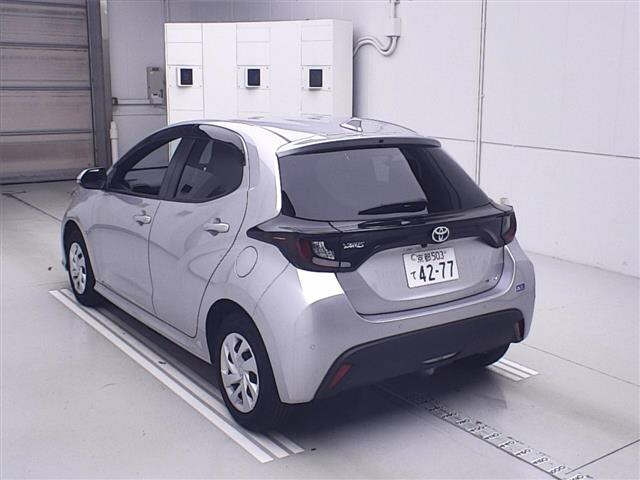 TOYOTA YARIS 2024