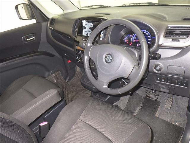 SUZUKI SOLIO 2012