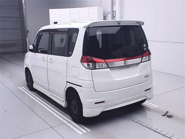 SUZUKI SOLIO 2012